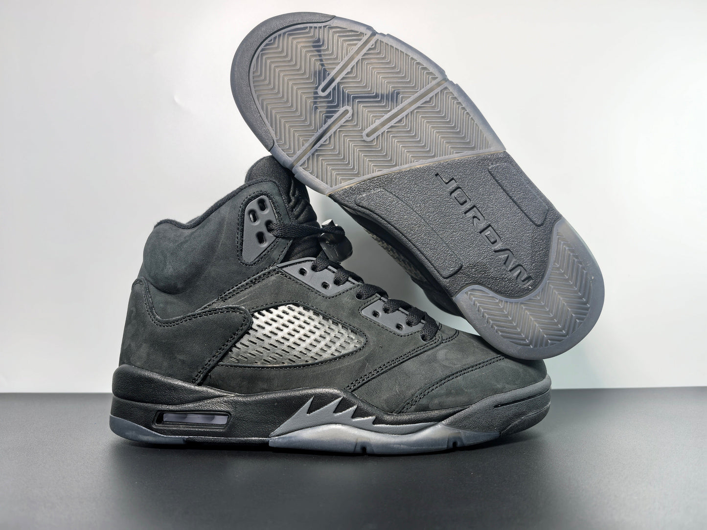 Air Jordan 5 Retro Black Cat