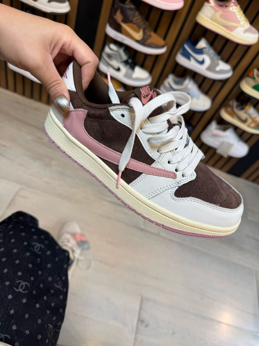 Custom Travis Scott x Air Jordan 1 Low DX4131-206 - Luxuryurbanwear