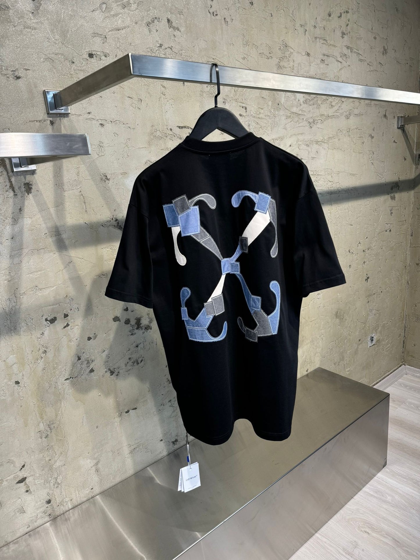 Off-White Oversize Camiseta