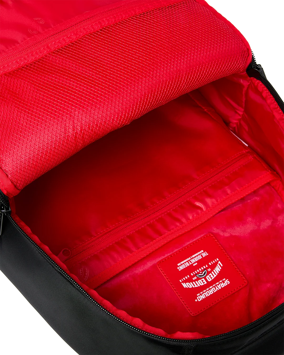 Shark Central 2 Dark Mode Backpack - Black Original